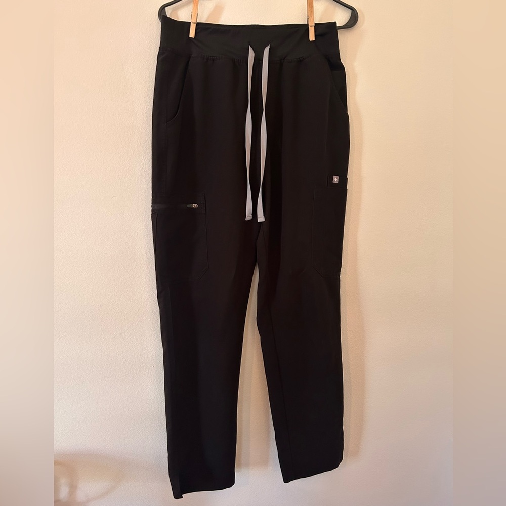 FIGS High Waisted Yola Skinny Scrub Pants